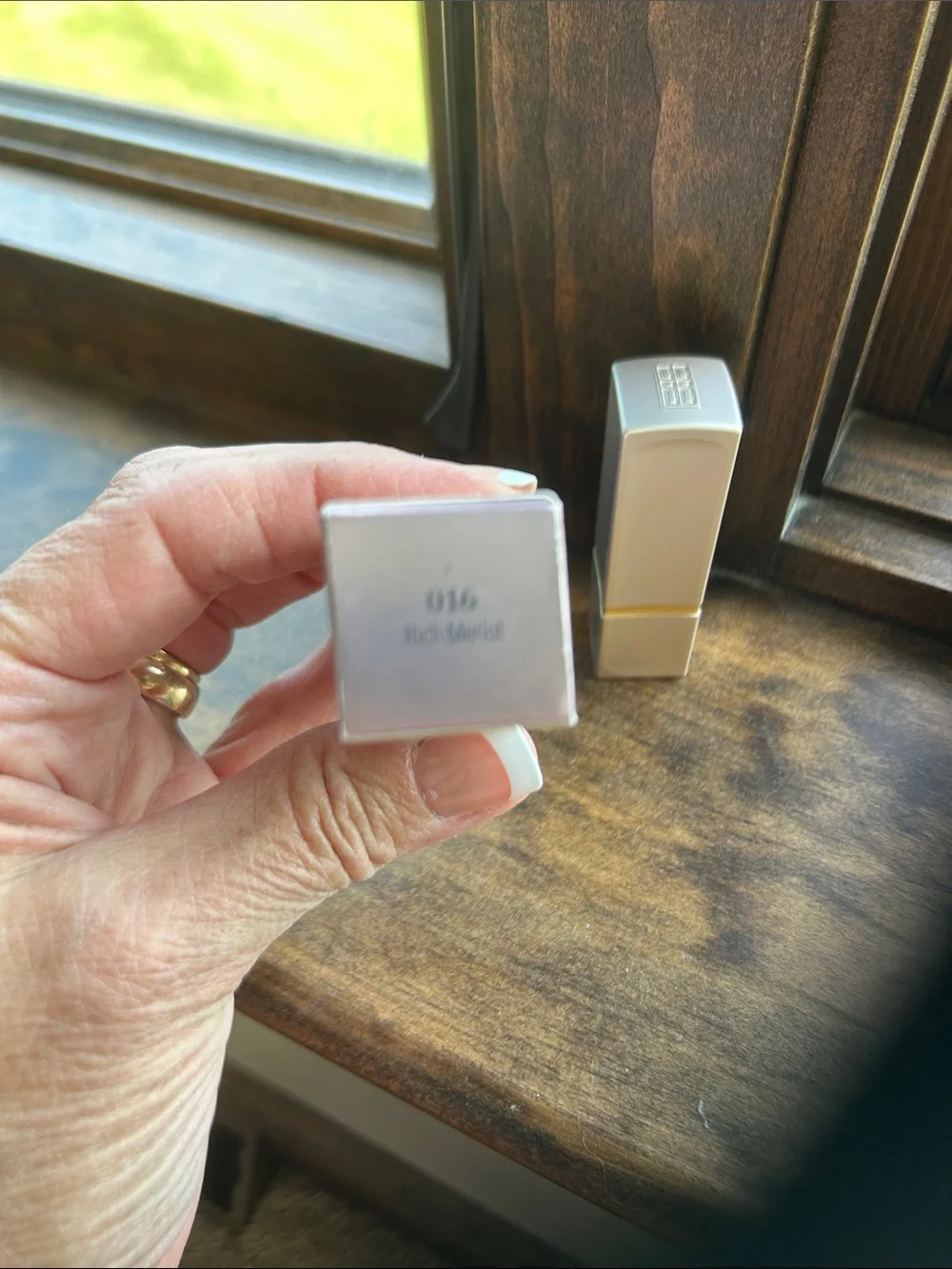 Elizabeth Arden elizabeth arden